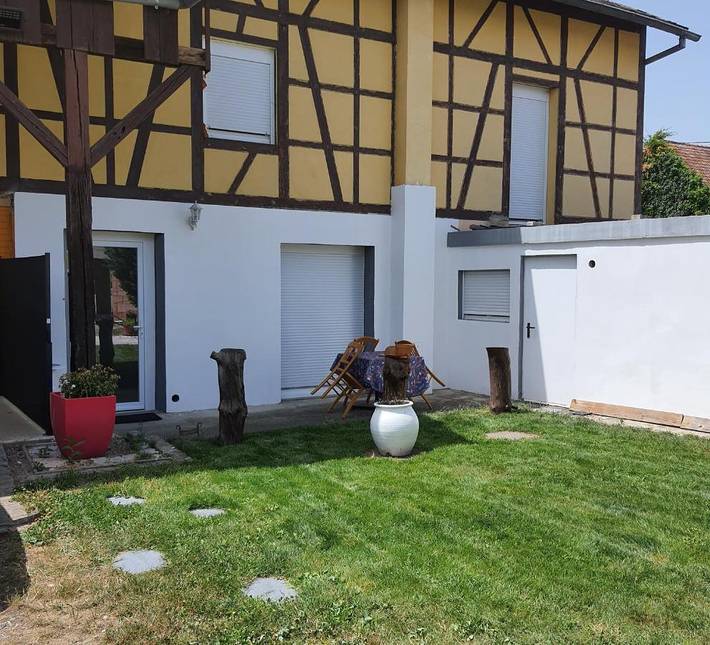 Gîte pour 2 personnes, avec Terrasse et Jardin dans Obersaasheim