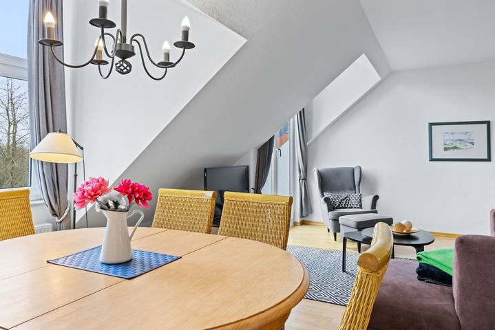 Apartamento entero, Familien- und hundefreundliche Ferienwohnung, nur 200 vom Ostseestrand entfernt in Boltenhagen, North-West Mecklenburg (Wismar region)
