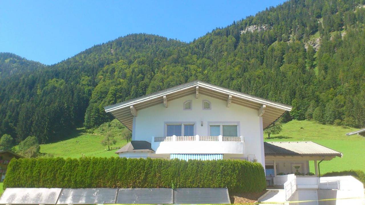 Ganze Wohnung, Apartment with Balcony in Loferer und Leoganger Steinberge, Bezirk Kitzbühel