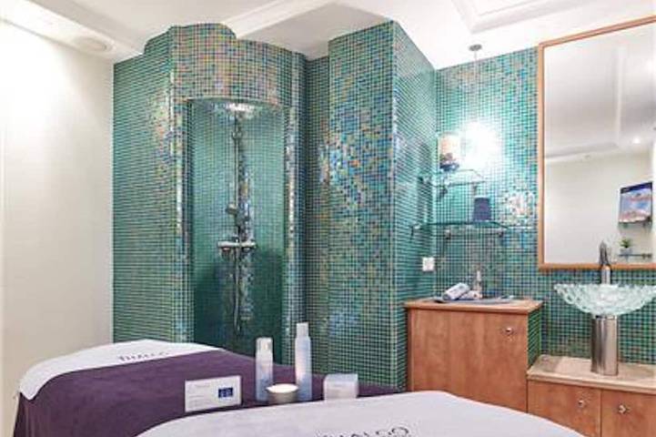 Gîte pour 4 personnes, avec balcon et piscine à Divonne-les-Bains - 3
