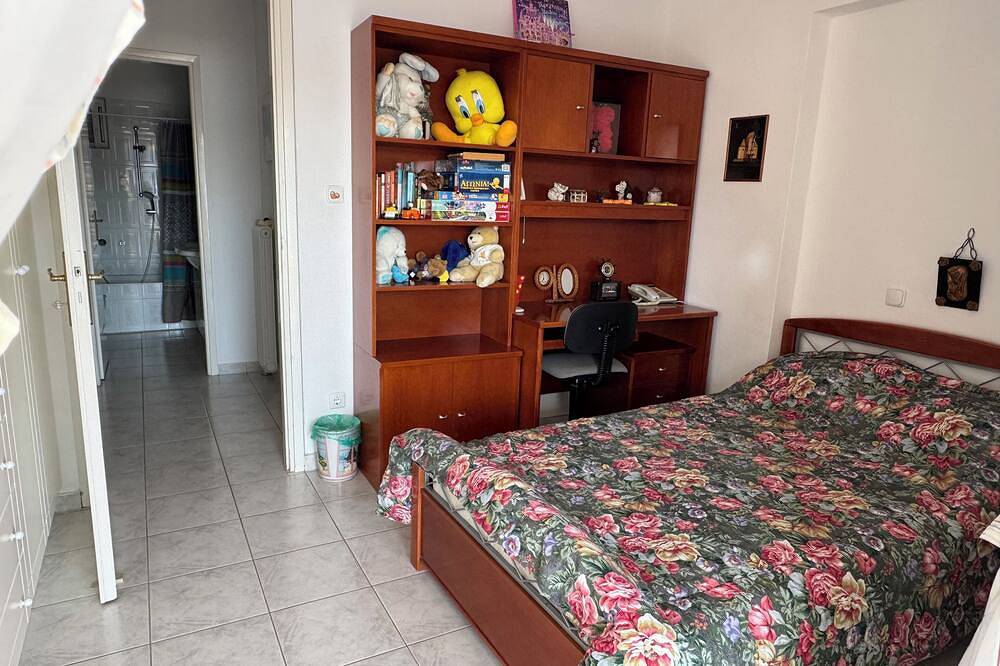 Ganze Wohnung, Agios Spiridon Modern Beach Apartment in Porto Rafti, Markopoulo-Mesogaia