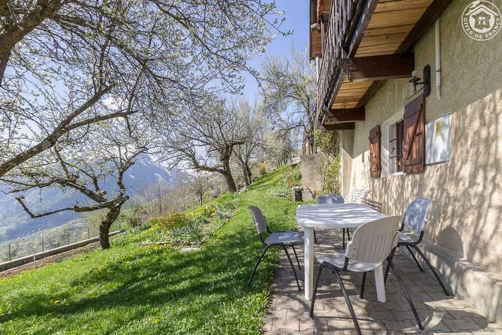 Gîte pour 4 personnes, avec terrasse