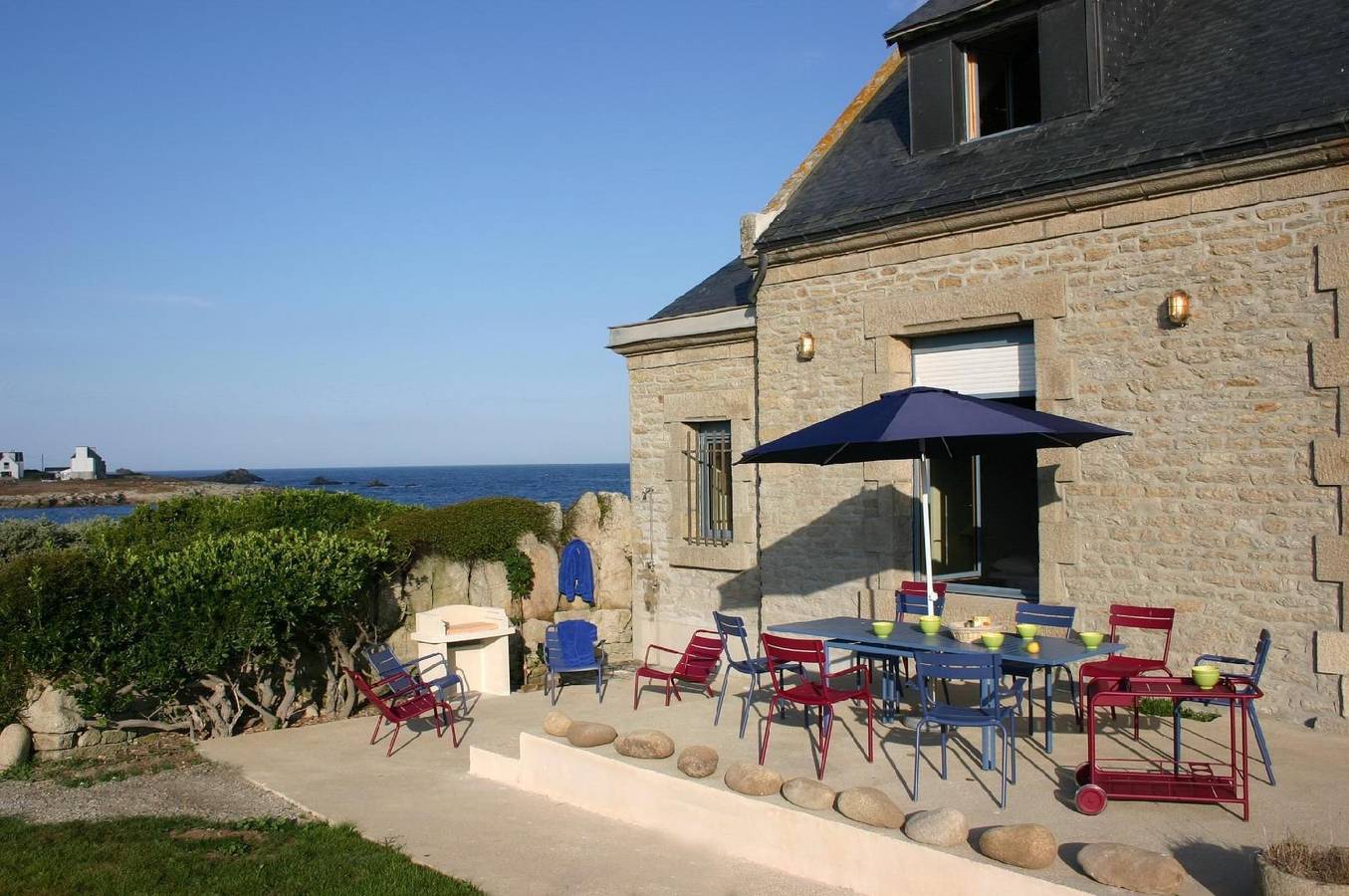 Villa "Le Viben" with water views in Penmarch, Region de Quimper