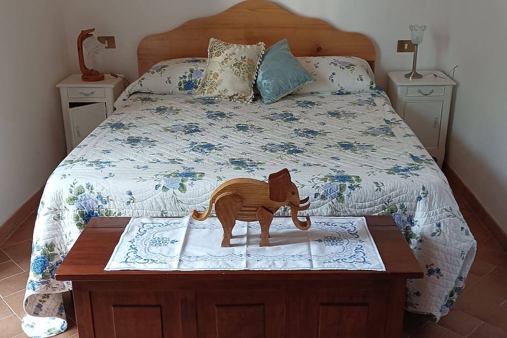 Apartamento entero, Elena's apartment in Orvieto. En055023C101032515. in Orvieto, Provincia de Terni