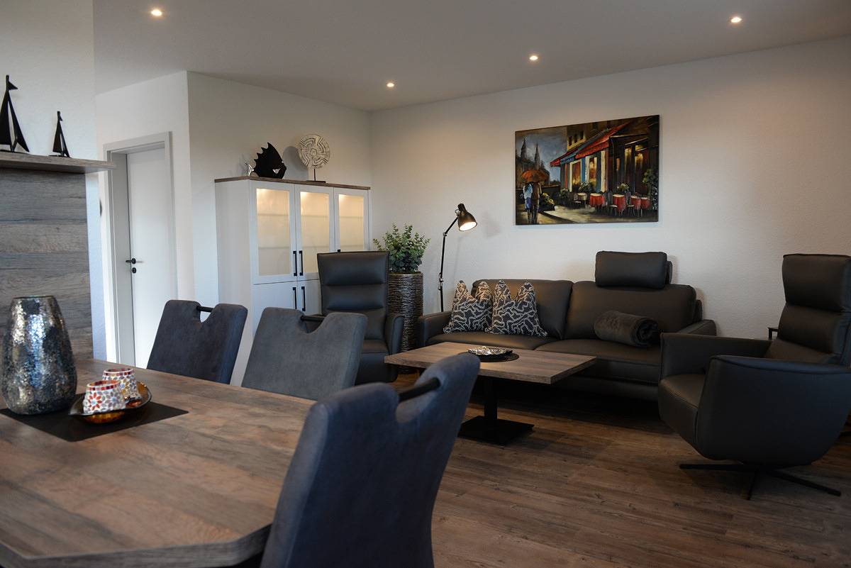 Entire holiday apartment, Deichdeck 2 Ur in Norddeich, Norden and Surroundings