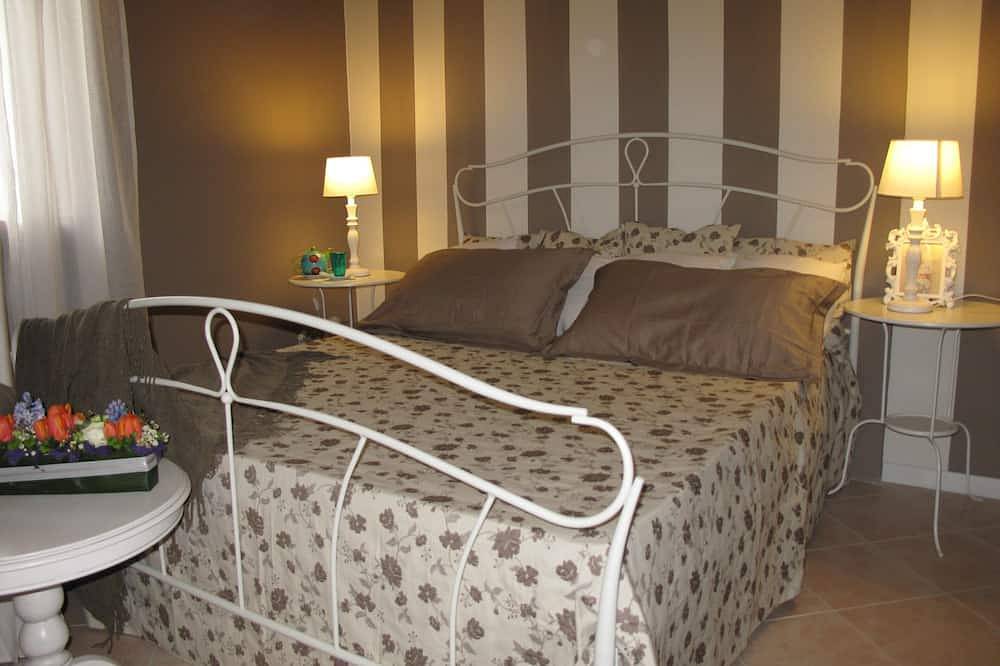 Apartamento entero, Apartamento elegante y refinado en el centro de Verona in Centro Storico, Verona