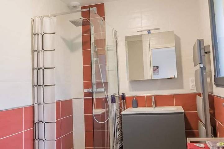 Location de vacances pour 4 personnes, avec terrasse à Épersy - 3