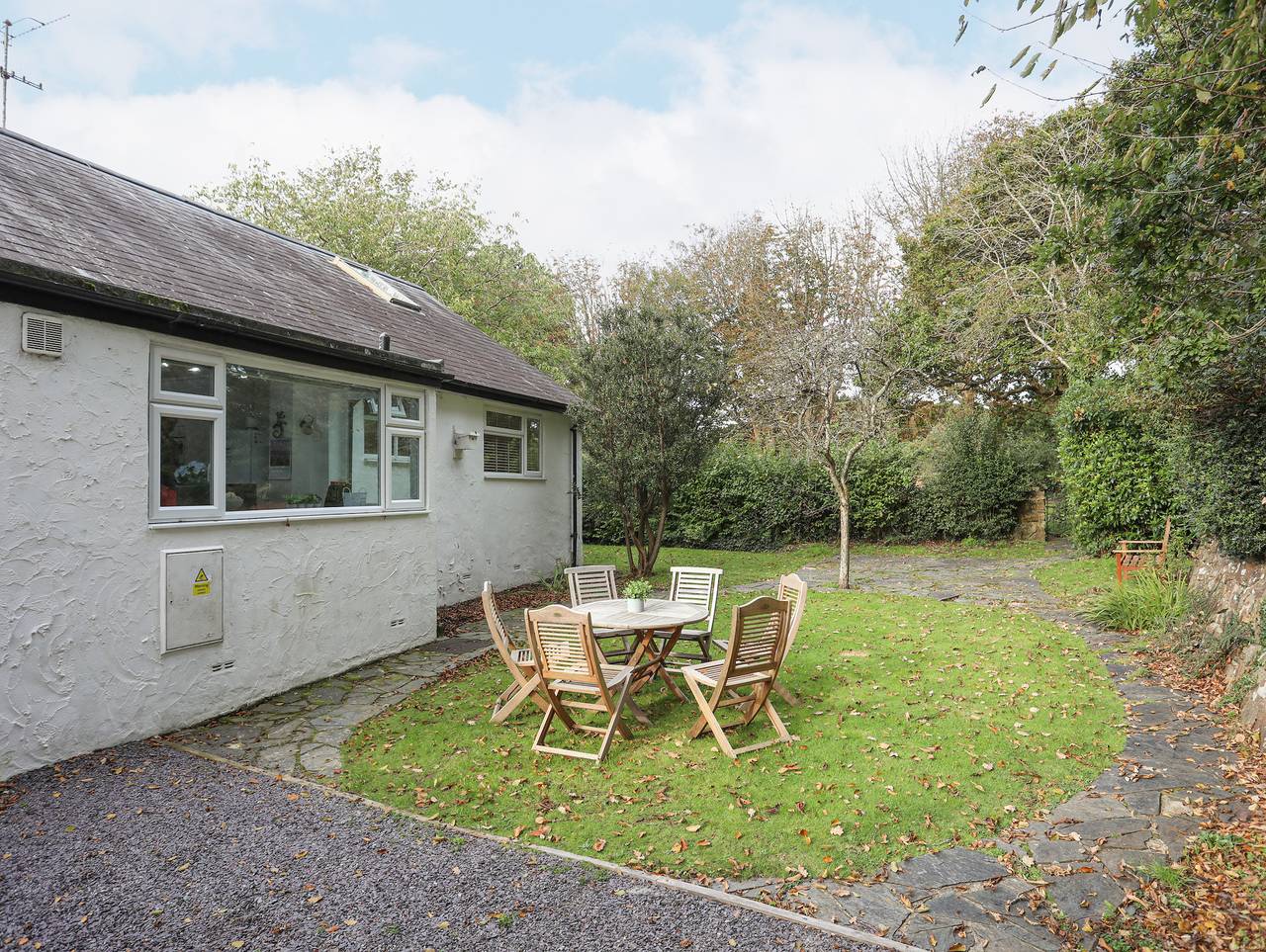 Ty Cerrig in Llanbedrog, Gwynedd
