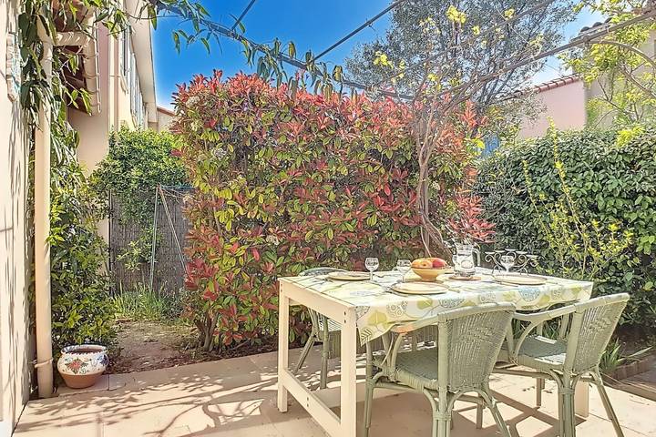 Maison de vacances pour 5 personnes, avec jardin et piscine à la La Ciotat