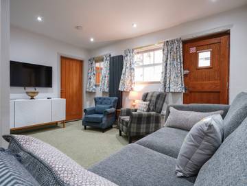Holiday Rental for 4 People in Buxton, Peak District, Photo 1