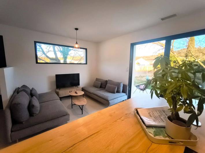 Location de vacances pour 6 personnes, avec piscine ainsi que jardin et terrasse à Saignon - 4