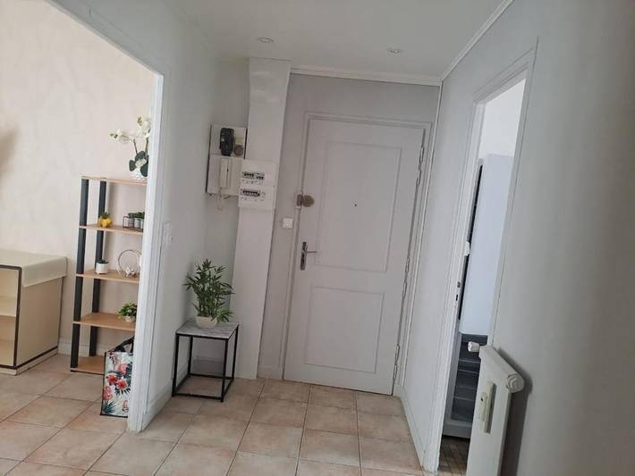 Gîte pour 6 personnes, avec balcon et jacuzzi à Saint-André-les-Vergers - 4