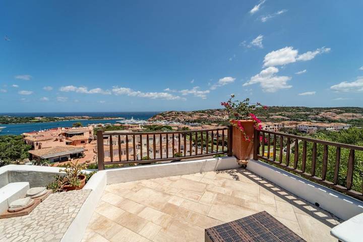 Casa vacanza per 6 persone, con Balcone e Terrazza nonché Piscina e Panorama a Porto Cervo