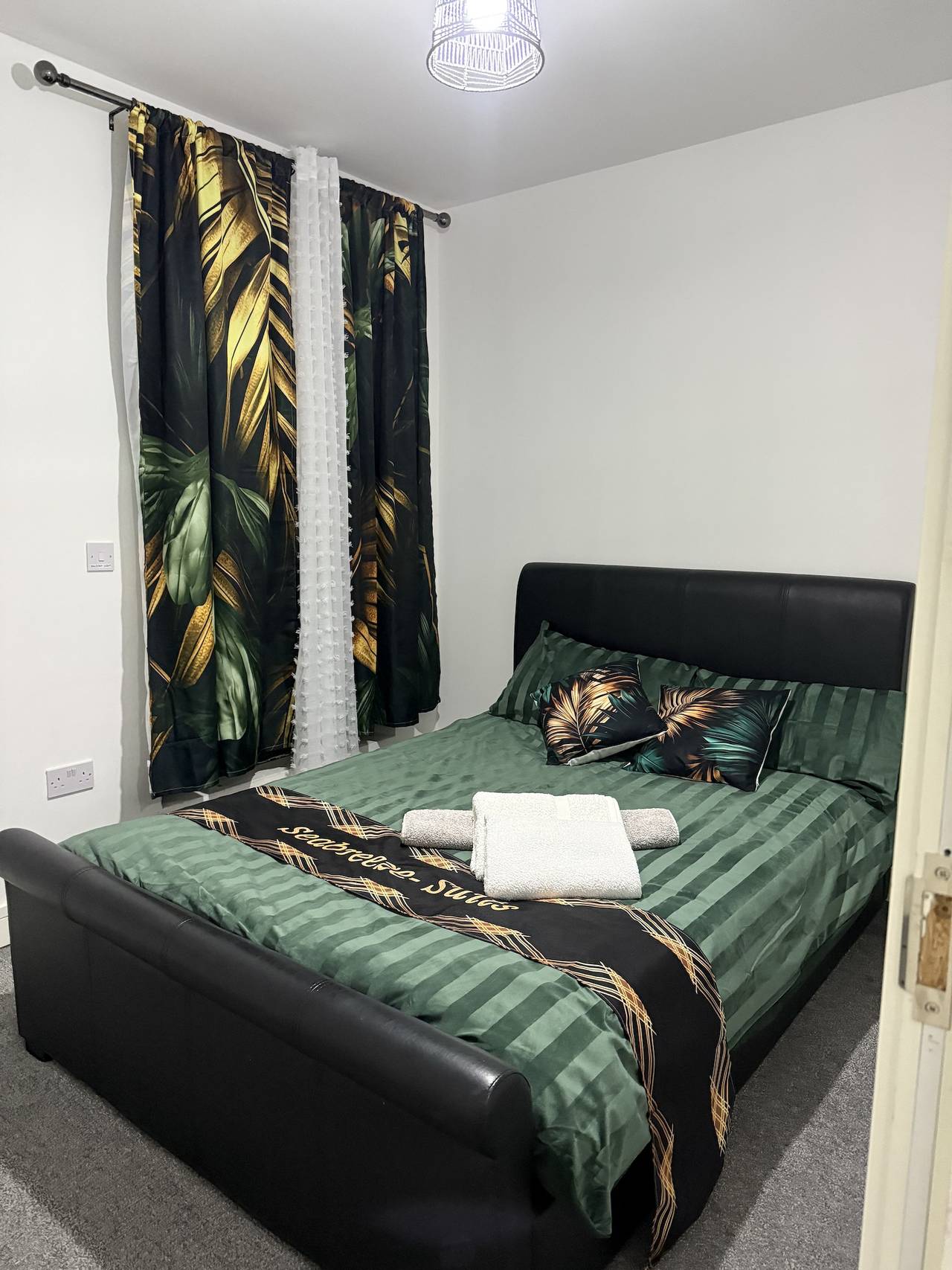 Holiday Rental for 7 People in Boscombe, Bournemouth