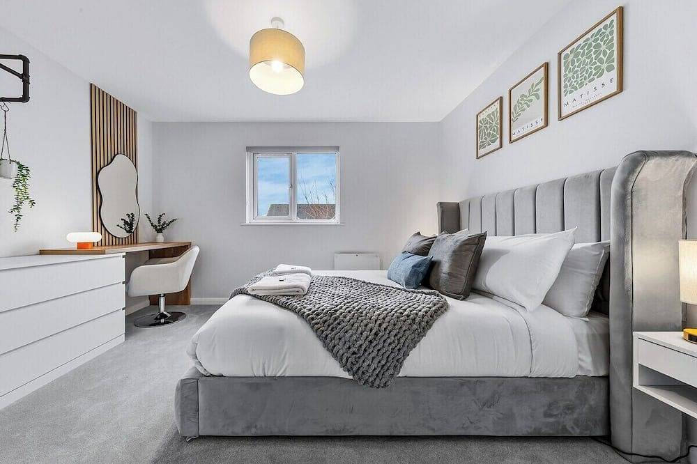 2Br • New Listing Discount • Free Parking in Crawley, Sussex de l'Ouest
