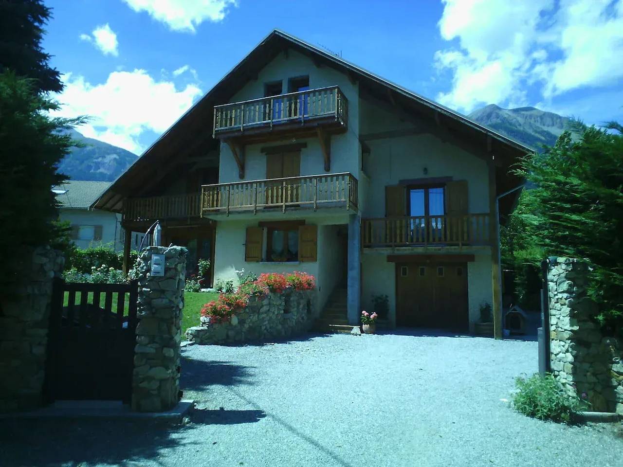 Appartement entier, Appartement confortable à Châteauroux-les-Alpes, 65 m² in Châteauroux-les-Alpes, Parc national des Écrins