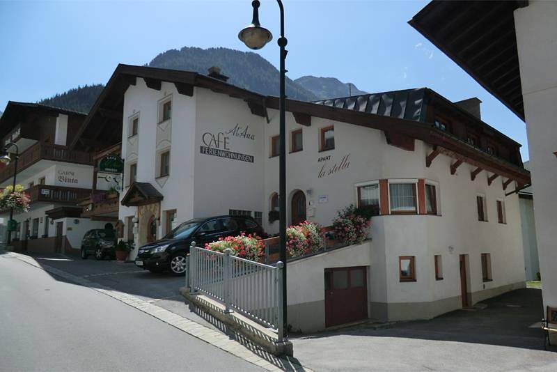 Apartamento vacacional entero, Apartment 1 Og./2 Schlafz./Bad, Wc in Ischgl, Verwall mountains