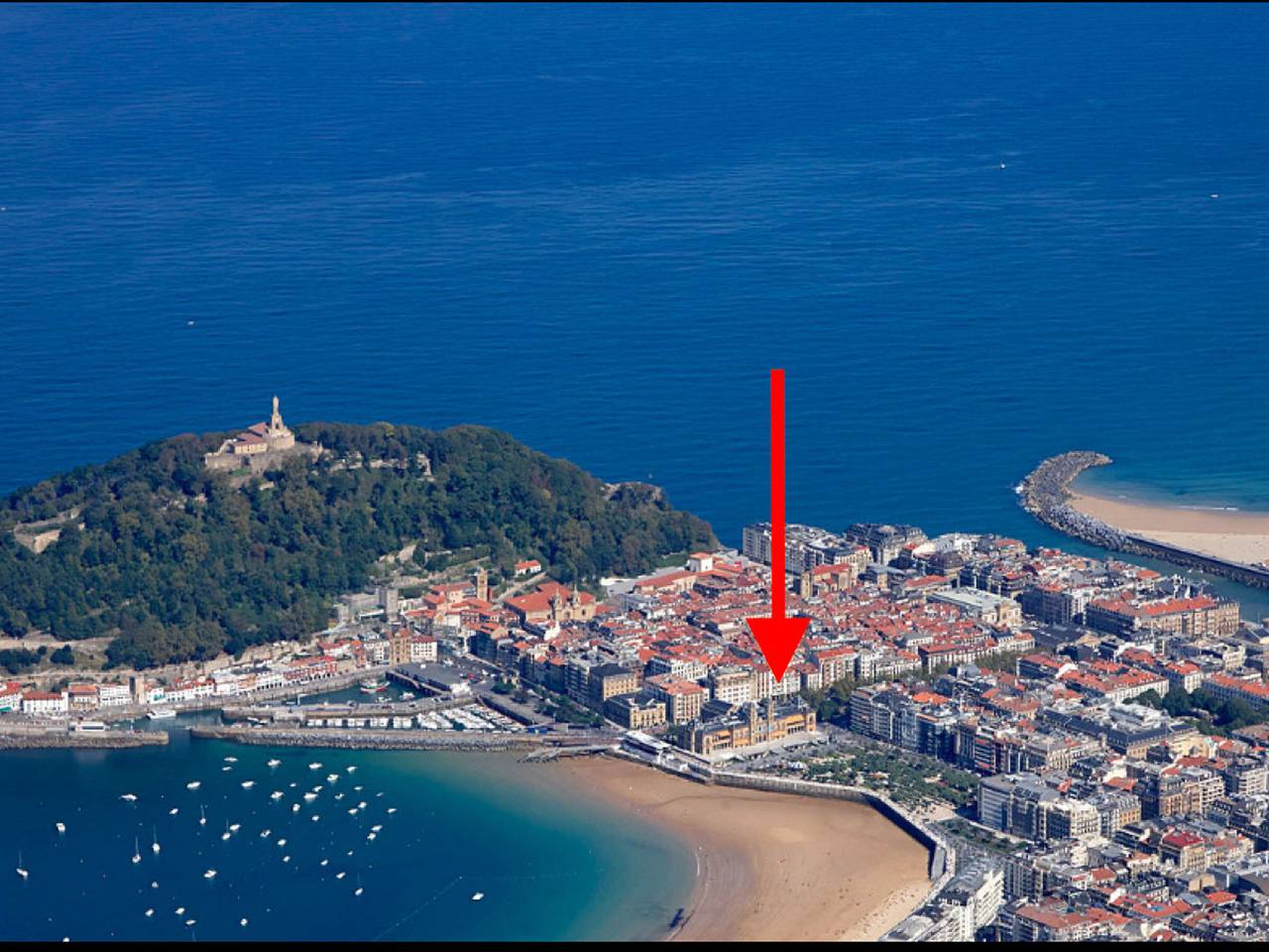 Ganze Wohnung, Moderne Wohnung 1 Min. zum Strand, im historischen Zentrum in Playa de la Concha, San Sebastian