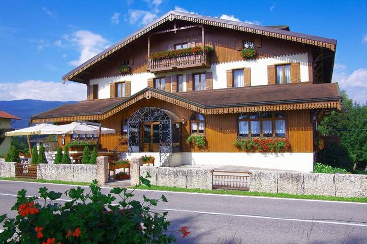 Hôtel pour 2 personnes, avec Balcon et Terrasse ainsi que Jardin et Sauna à Asiago