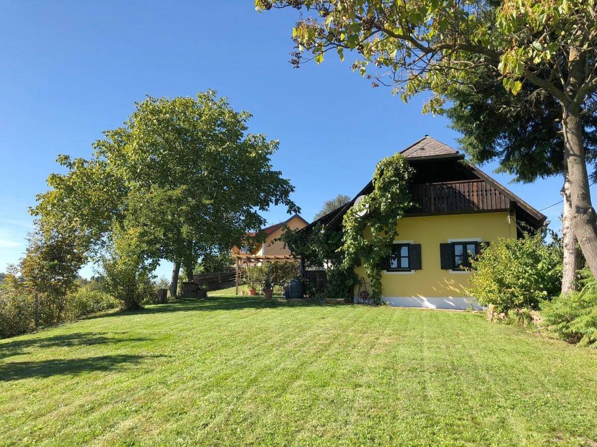 Holiday Home in Kitzeck im Sausal, Steirerland