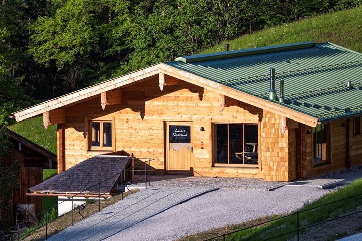 Almdorf Vorderbrand - "Kathl Alm" für 2-4 Personen, Terrasse mit Bergblick, Whirlpool, Infrarotliegen in Schönau am Königssee, Berchtesgadener Alpen