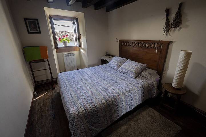 Mujika Etxea: Ideal house for families or groups of friends, Gorbeia Euskadi area in Zigoitia, Cordillera Cantábrica