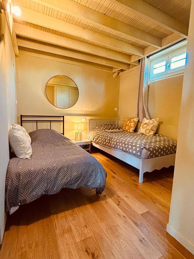 Gîte pour 4 personnes à Saint-Cyr-au-Mont-d'Or - 2