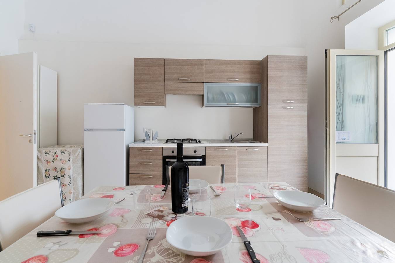 Appartamento intero, Appartamento 'Corso Roma Home Gallipoli' con Aria Condizionata in Gallipoli, Golfo di Taranto