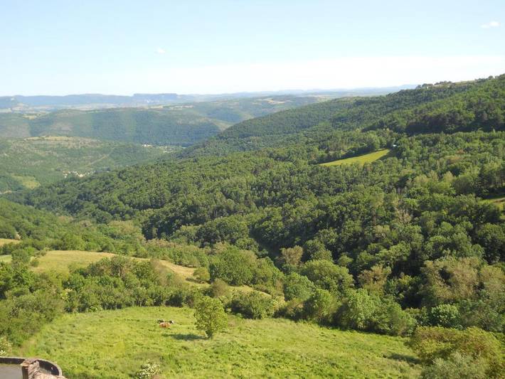 Location de vacances pour 4 personnes, avec vue et balcon à Montjaux - 3