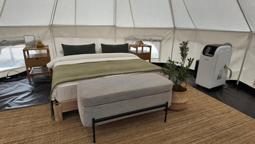 Tente pour 2 personnes, avec vue, animaux acceptés