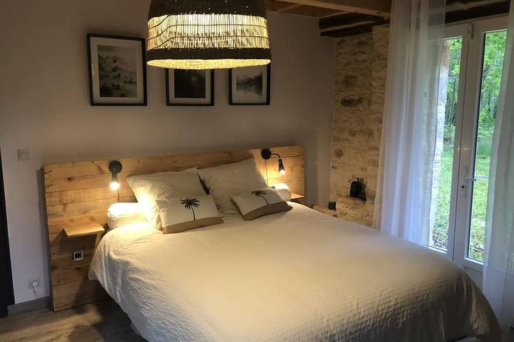 Location de vacances pour 9 personnes, avec jardin à Villefranche-du-Périgord - 2