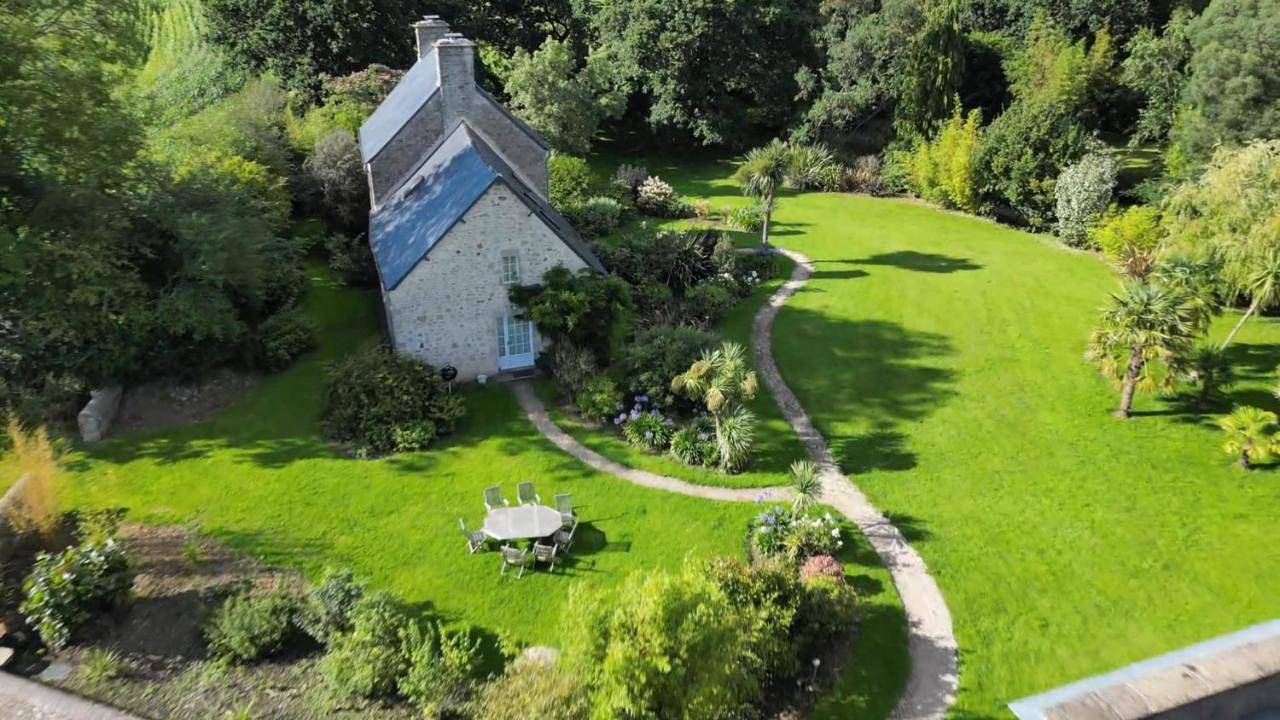 Gites Du Manoir de Savigny in Valognes, Côte de la Déroute