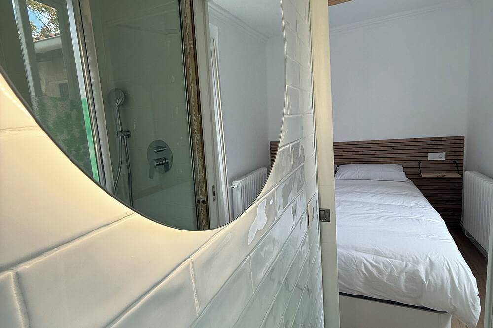 Entire apartment, Beautiful Penthouse With Views In The Center Of Pamplona in Pamplona, Navarra Province