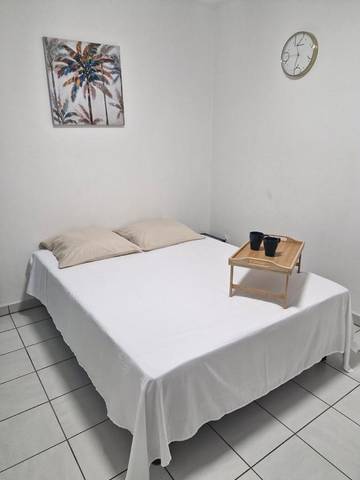 Gîte pour 2 personnes, avec jardin, animaux acceptés à Saint-Laurent-du-Maroni