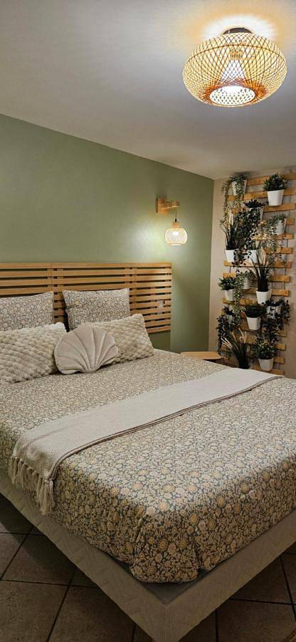 Gîte pour 6 personnes, avec vue et vue sur le lac à Prémilhat - 4