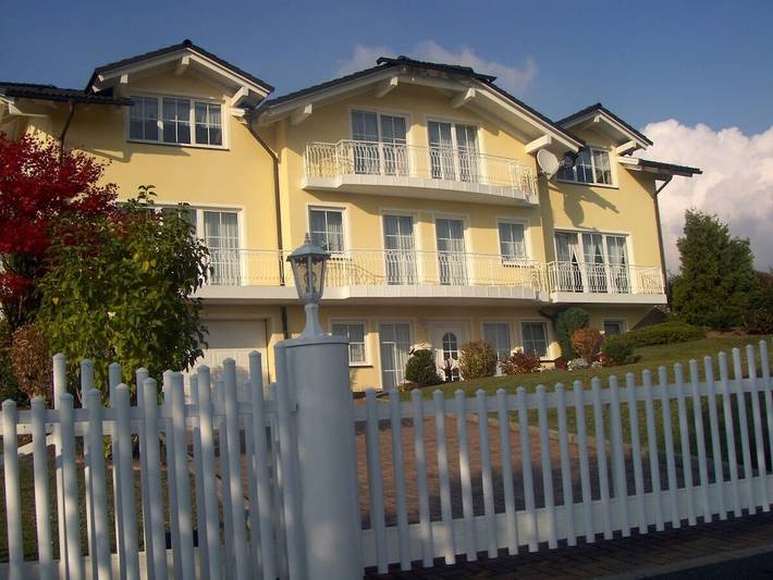 Ferienhaus für 2 Personen, mit Terrasse und Garten, mit Haustier in Neuschönau