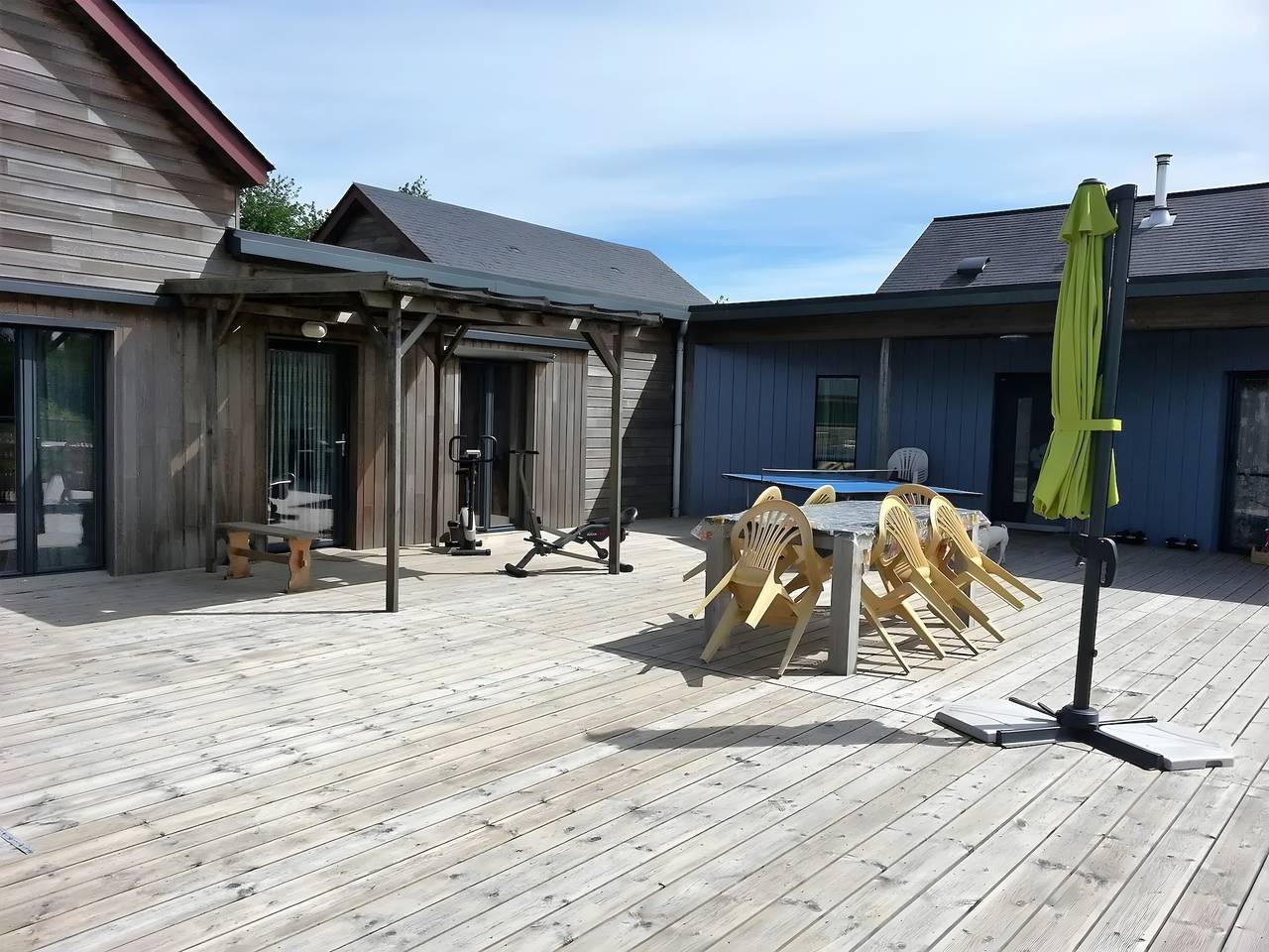 Entire apartment, Apartment 'Au P'tit Venton - Écologique' with Private Terrace, Private Garden and Wi-Fi in La Jaille-Yvon, Segré region
