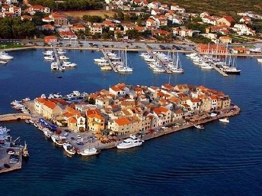 Marevita in Tribunj, Šibenik-Knin