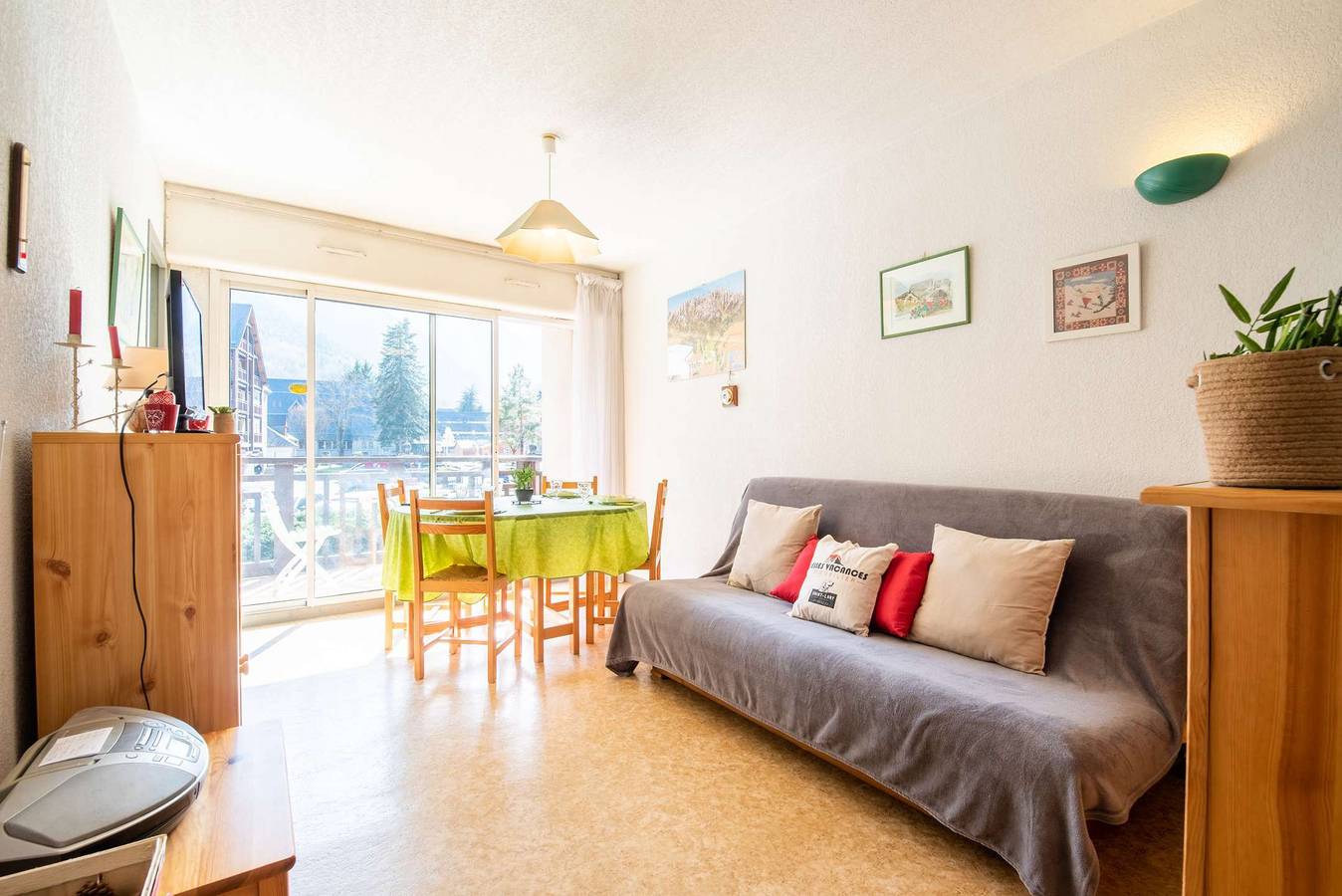 Apartamento vacacional entero, Apartamento de vacaciones para 4 personas con balcón in Saint-Lary-Soulan, Parque nacional de los Pirineos
