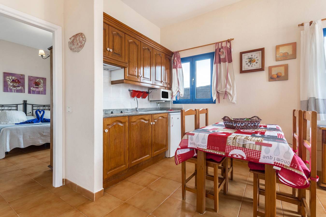 Casa de vacaciones "El Sombrerito 6" con terraza y Wi-Fi in La Graciosa, Parque Natural Archipiélago Chinijo