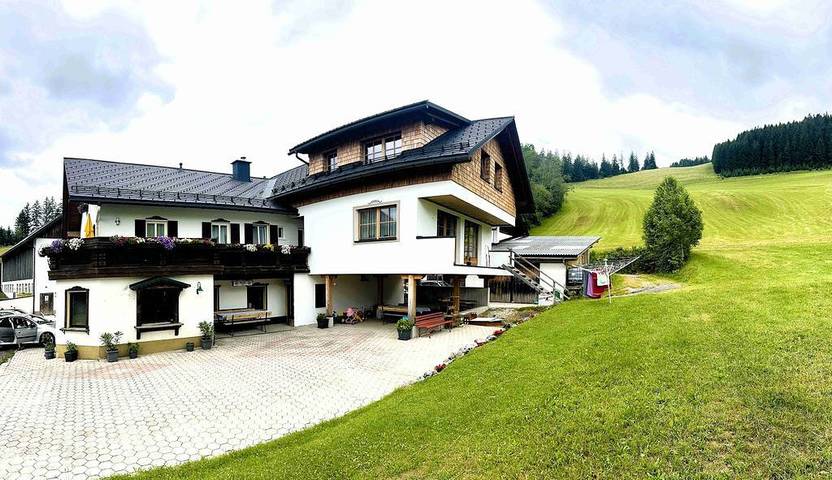 Urlaub am Moaserhof - Doppelzimmer "Hetzkogel" mit Balkon in Lunz am See, Mostviertel