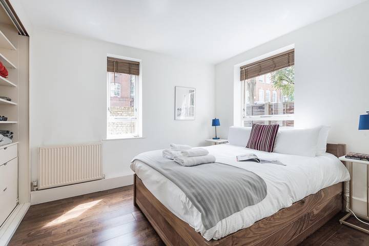 Apartment for 2 people, with Garden in Islington