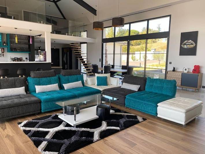 Location de vacances pour 10 personnes, avec sauna et piscine ainsi que jardin et jacuzzi à Beaupuy - 4