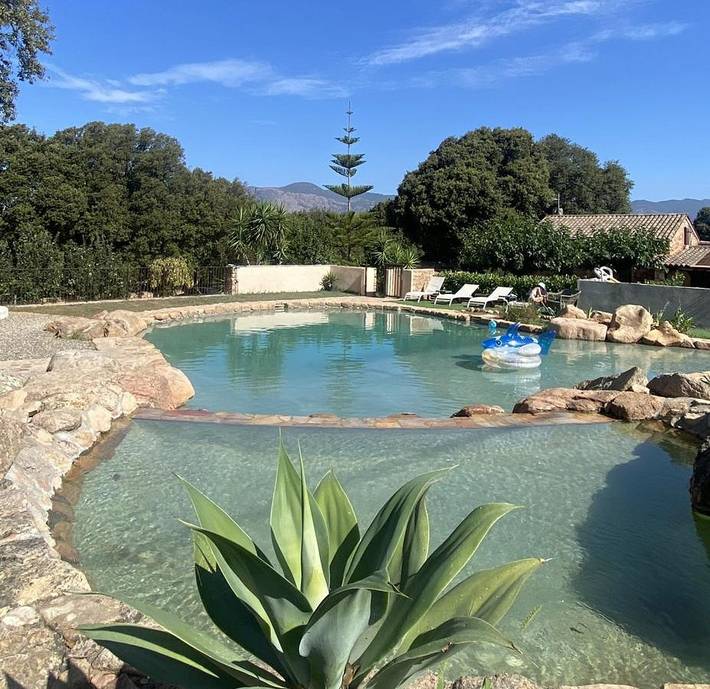 Location de vacances pour 6 personnes, avec piscine ainsi que jardin et vue à Cuttoli-Corticchiato - 4