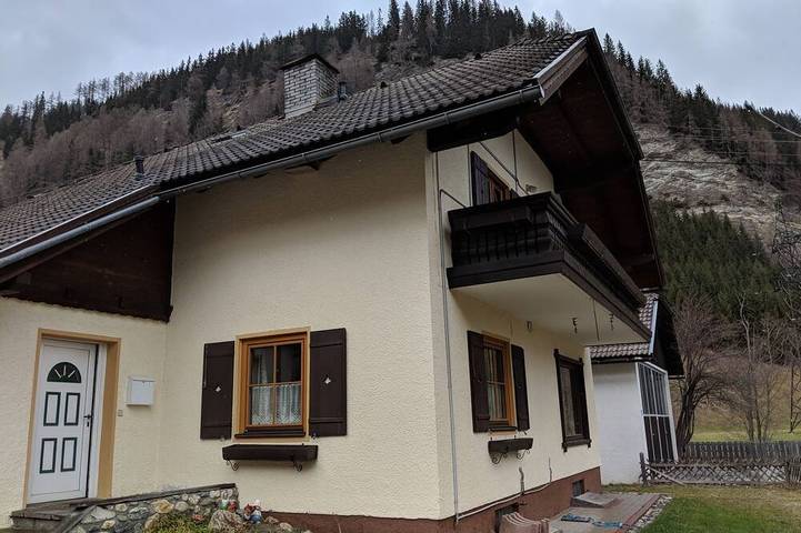 Ferienhaus für 12 Personen, mit Balkon und Garten