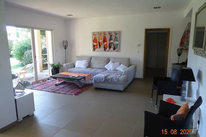 Apartamento entero, Residencia de apartamentos vigilado 70m de la playa de Pinarello in Pinarellu, Zonza