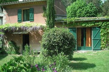 Maison de vacances pour 5 personnes, avec jardin dans la Drôme