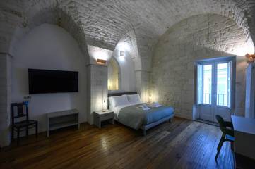 Maison d’hôte pour 4 personnes, avec terrasse ainsi que jacuzzi et piscine à Martina Franca