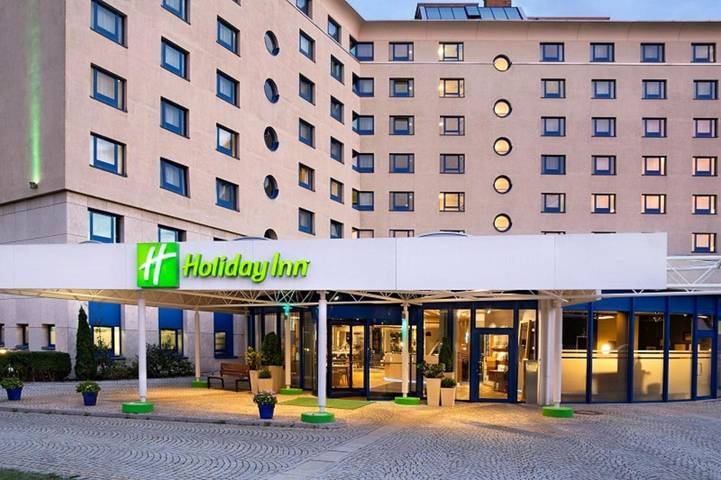 Hotel für 4 Personen, mit Garten und Sauna in Stuttgart