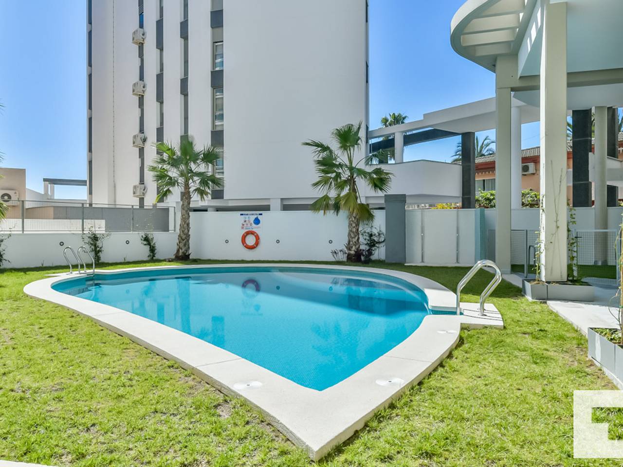 Appartement entier, Appartement moderne à Calpe avec piscine, climatisation et Wi-Fi in Vieille ville de Calpe, Calpe